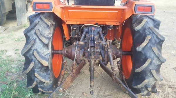 ขายรถคูโบต้า25แรง สองเพลาพร้อมโรตารี่สวยๆ