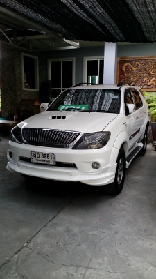 ขายFORTUNER 4X4ปี05 สภาพพร้อมใช้