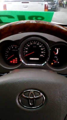 ขายFORTUNER 4X4ปี05 สภาพพร้อมใช้