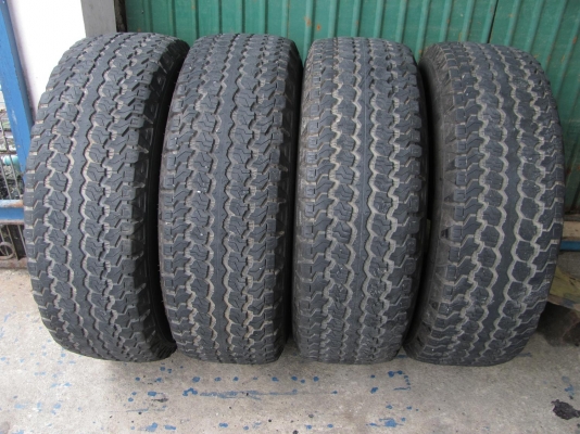 ขายยาง Goodyear A/T 265/75/16 ปลายปี10 ทั้ง 4 เส้น ขาย 4,000