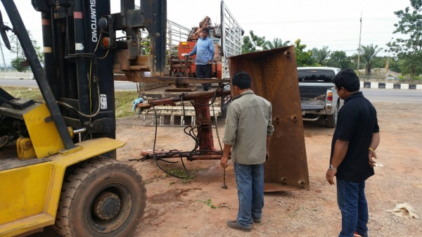 ขอบคุณลูกค้าลพบุรีครับ มาอุดหนุน แขน บุ้งกี๋ สำหรับติดรถไถนา ไปใช้