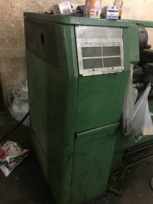 ขายเครื่องกลึง6ฟุตรางเป็นแบบบอลสกรูระบบไฮโดรลิคญี่ปุ่นเครื่องราคากันเองเหมาะแก่งานพาส