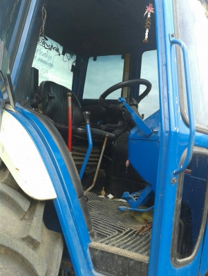 ขายรถไถ ซื้อเก่านอกมาไม่นาน 700000 บาท