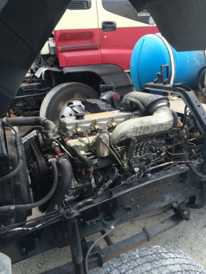 ขายรถโม่ปูน 6ล้อยี่ห้อ  HINO  เครื่อง H07D 6สูบ 19.5  แรงม้ารถประกอบเก่านอก ยังไมเคยใช้งานในไทย  ไม่มีทะเบียน ขายราถูก 590,000 บาท สนใจ  ติดต่อด่วน////081-8833166