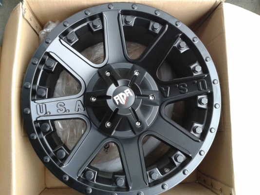 ล้อใหม่ขอบ18นิ้ว6รู ชุดนี้ ลดราคาเหลือ 15500 บาท