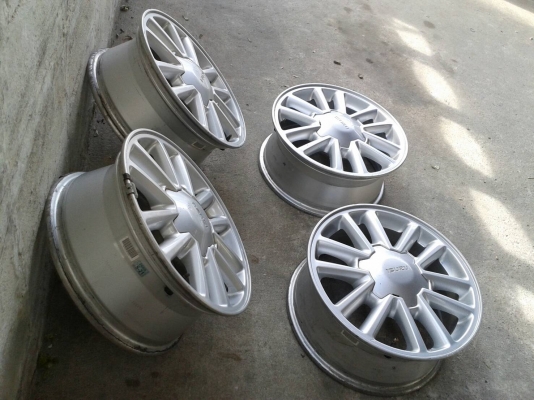 ล้ออีสุขอบ16นิ้ว6รู ชุดนี้ ราคา 5900 บาท ล้ออีสุขอบ16นิ้ว6รู ชุดนี้ ราคา 5900 บาท