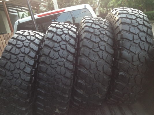 ขายยางbf30x9.5x15