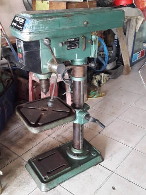 แท่นเจาะ rexon 16 mm. 12 speed ไฟบ้าน 1 แรง สภาพสวยๆ พร้อมใช้งาน ด่วนๆๆ 7,000