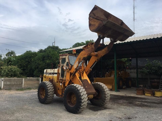 ขายรถตัก Komatsu 510 รถนอกนำเข้าจากญี่ปุ่น 100\% สภาพสวย พร้อมใช้งาน สนใจติดต่อ 081-948-5494