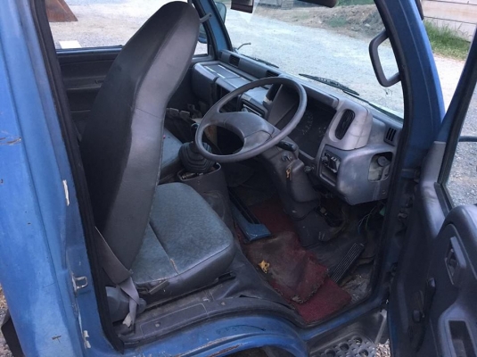 ขายหัวเก๋งรถบรรทุก 4ล้อ,6 ล้อเล็ก NISSAN CABSTAR นำเข้าจากญี่ปุ่น พร้อมใช้ สนใจติดต่อ 081-9485494