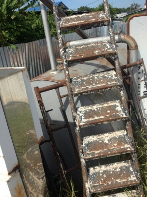 ขายถังน้ำมัน9000ลิตรพร้อมหัวจ่าย