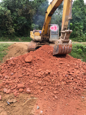 ขายรถแบคโฮ KOBELCO SK200-/// เอกสารอินวอย ระบบไฟเต็ม ซีเรียลสูงเก๋งเทา ราคา 550000