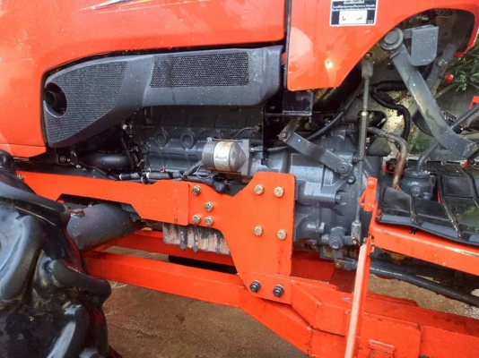 ขายรถไถ L4708