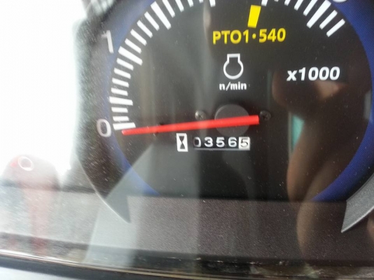 คูโบต้า L3208SP 4 WD รถเกรดA ใบมีดดันหน้า