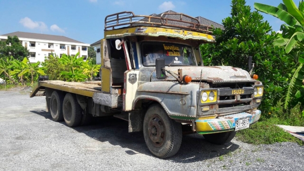 ขายสิบล้อหน้ายาว