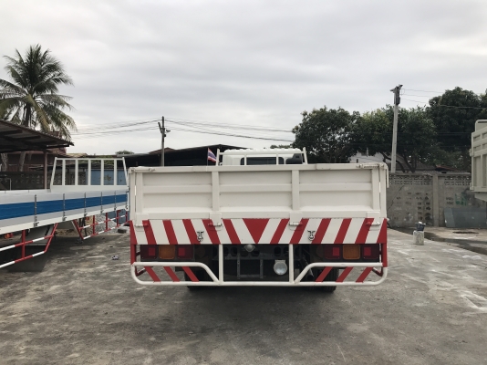 HINO FD1J เครื่องยนต์ 175แรงม้า กระบะเหล็กยาว 6 เมตร รถสวยพร้อมใช้งาน