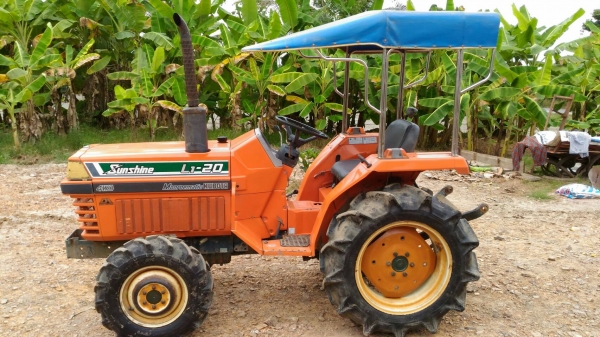 ขายคูโบต้า l1-20 สภาพดี เครื่องเกียร์ดี เครื่อง di ประหยัดน้ำมัน