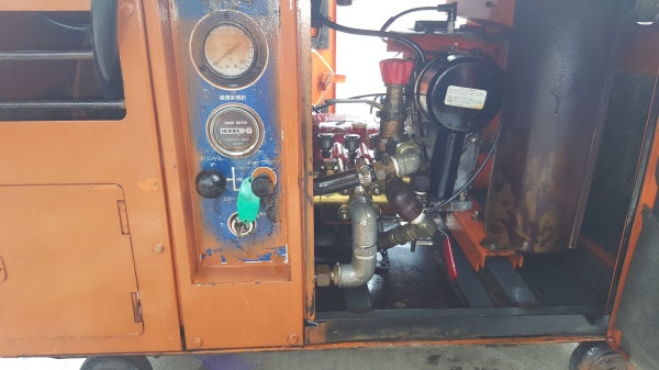 ปั้มอัดฉีด พร้อมสาย เบนชิล 7 แรง สตาร์ทกุญแจ รหัสสินค้า C1 - 4 ราคา 17800 บาท สอบถามต่อรองได้ขายได้ขาย