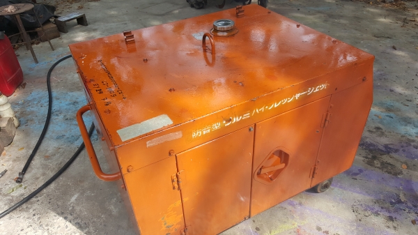 ปั้มอัดฉีด พร้อมสาย เบนชิล 7 แรง สตาร์ทกุญแจ รหัสสินค้า C1 - 4 ราคา 17800 บาท สอบถามต่อรองได้ขายได้ขาย