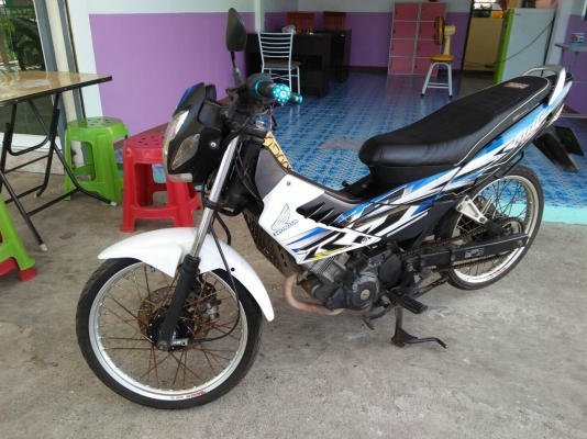ขาย ฮอนด้าโนว่า โซนิค 125ซีซี. ขาย ฮอนด้าโนว่า โซนิค 125ซีซี.