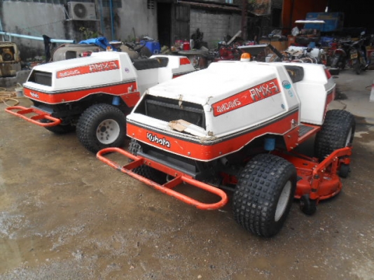 รถตัดหญ้า KUBOTA AMX-3 4WD-4WS พร้อมใช้งาน