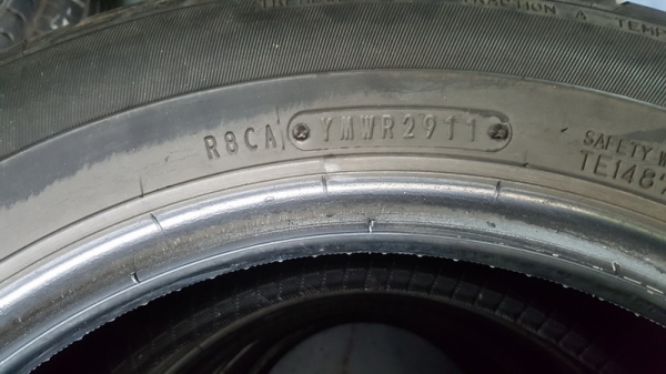 ยาง 185/60-15 DUNLOP 2030 ปี11