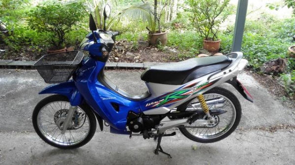Honda wave 125R