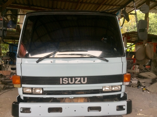 ขาย หัวสิบล้อ ISUZU ร็อคกี้ ทำสีใหม่ อุปกรณ์ครบ