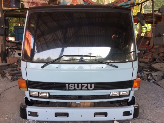 ขาย หัวสิบล้อ ISUZU ร็อคกี้ ทำสีใหม่ อุปกรณ์ครบ ขาย หัวสิบล้อ ISUZU ร็อคกี้ ทำสีใหม่ อุปกรณ์ครบ