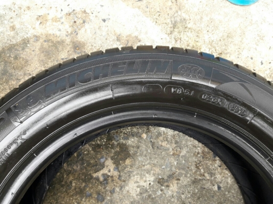 MICHELIN รุ่น ENERGY xm2  185 60R15สัปดาห์ที่30ปี2015ลงพื้นจริงปลายปี2015 สภาพสวยมากๆดอกเยอะมากๆ90\%คุ้มมากๆใช้นาน