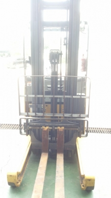 ขายรถ komatsu รุ่น 14 ไฟฟ้ายืนขับ ขนาด 1.8 ตัน  พร้อมอุปกรณ์ครบ