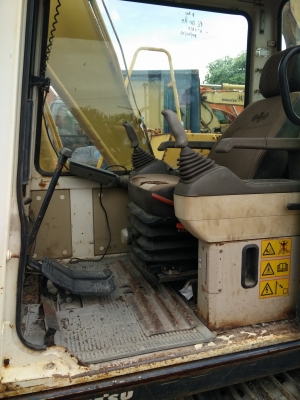 ขายรถแม็คโคเก่นอก KOMATSU PC120-5K รถสภาพดีใช้งานได้ทุกระบบ สนใจติดต่อสันต์ 092-2603737