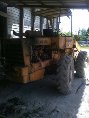 ขายรถตัก JH30 สภาพพร้อมใช้งาน อยู่สระบุรี ราคา 288,000บ. สนใจติดต่อ 0835601591 หรือ 0903494058