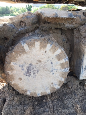 ขาย 435,000 KOMATSU pc 200-5 คอลโทลสั้น ซีเรียลสูง เครื่องเดิมดี ปั้มแรง ช่วงล่างพอใช้(รถอยู่ ชลบุรี) 090-772-3710 090-772-3708