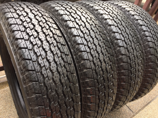 ยางถอดป้ายแดง Bridgestone 205 R16 ปลายปี16 ราคาไม่แพง ยางถอดป้ายแดง Bridgestone 205 R16 ปลายปี16 ราคาไม่แพง