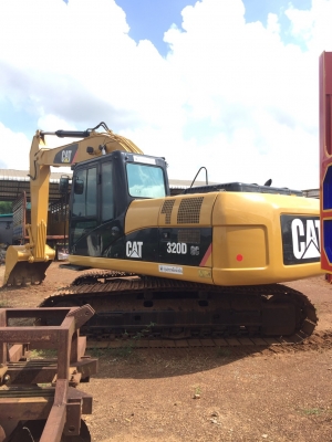 CAT320D กนะบอกดำ สวยจัด ทำงาน5600ชม เตมทุกอย่าง CAT320D กนะบอกดำ สวยจัด ทำงาน5600ชม เตมทุกอย่าง