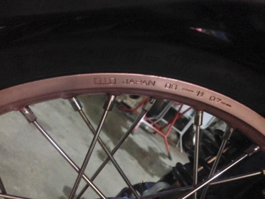 New Scoopy i ปี 56 น๊อตทอง-ล้อDiD New Scoopy i ปี 56 น๊อตทอง-ล้อDiD