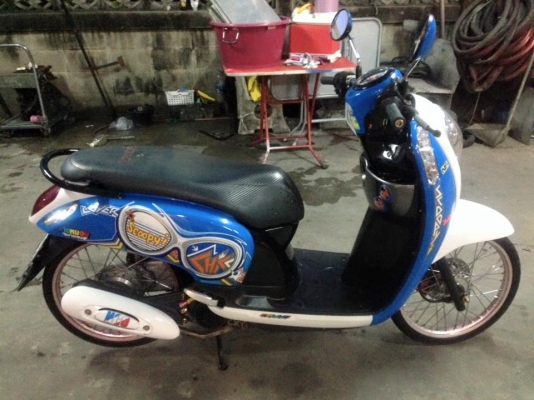 New Scoopy i ปี 56 น๊อตทอง-ล้อDiD