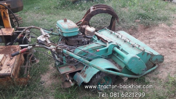 จัดมาอีกตัวครับ รถตัดหญ้าแบบเดินตาม ตัดหญ้าสูง ใบห้อยตัว Y ตีหญ้าสูง หรือต้นไม้ลำเล็กๆได้