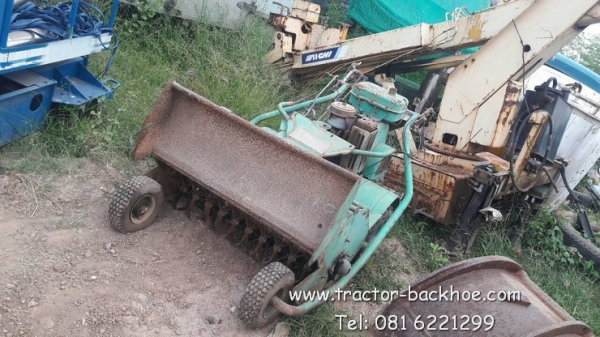 จัดมาอีกตัวครับ รถตัดหญ้าแบบเดินตาม ตัดหญ้าสูง ใบห้อยตัว Y ตีหญ้าสูง หรือต้นไม้ลำเล็กๆได้