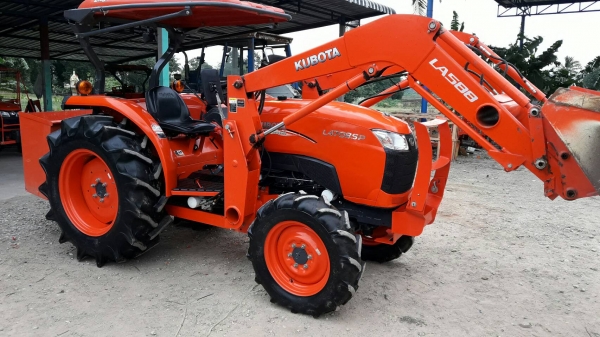 ขายรถไถคูโบต้า  KUBOTA     L4708SP (4WD)พร้อมบุ้งกี๋