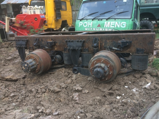 แท่นเพลาถุงลมฮีโน่เบรคแห้งคลัตซีผุนิดหน่อยลดราคา50000