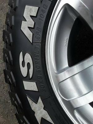 ล้อ Max + ยาง Maxxis MT 30/9.5/15 ปี12 สวยๆ 1ชุด ล้อ Max + ยาง Maxxis MT 30/9.5/15 ปี12 สวยๆ 1ชุด