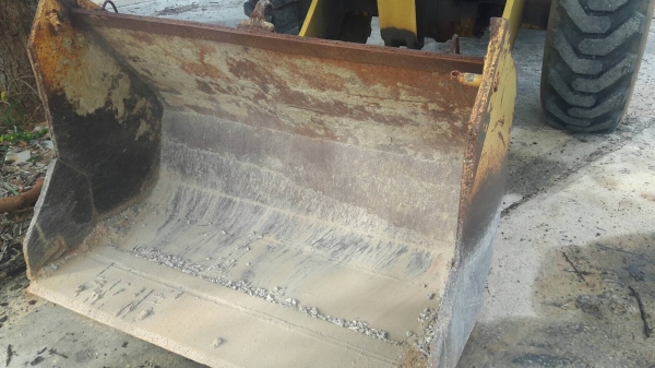 รถตัก KOMATSU 510.    สนใจติดต่อ  081 - 6079515