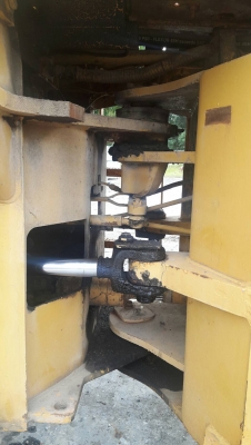 รถตัก KOMATSU 510.    สนใจติดต่อ  081 - 6079515