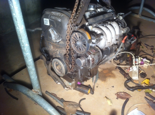 ขายเครื่องยนต์ volvo s40 2.0 turbo ปี2002 ยกลงจากรถผมเองวิ่งมาแค่1หมื่นกว่าโล สาเหตุที่ยกลงเนื่องจากผมไปวาง3Sครับ ขายเครื่องยนต์ volvo s40 2.0 turbo ปี2002 ยกลงจากรถผมเองวิ่งมาแค่1หมื่นกว่าโล สาเหตุที่ยกลงเนื่องจากผมไปวาง3Sครับ