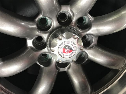 ขายแม็ก กล้วย ถูกๆแถมยาง เอาไปเลย 8500 มาก่อนเอาไป