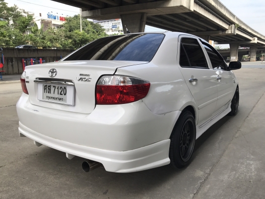 2005 toyota vios 1.5e สีขาว รภขับดี พร้อมใช้งาน