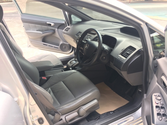 ฟรีดาวน์ 2006 honda civic 1.8s as สวยจัด มือเดียว ไม่เคยติดแก็ซ ขับดีสุดๆ