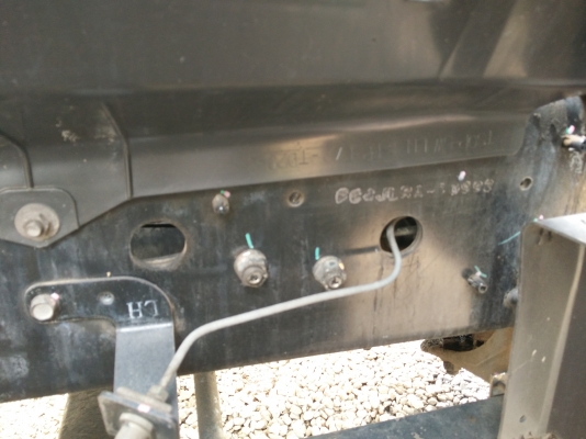 ขายหกล้อเม้กาเครื่อง175ปี49ยาว6.50เมตรรถสวยพร้อมใช้คับ